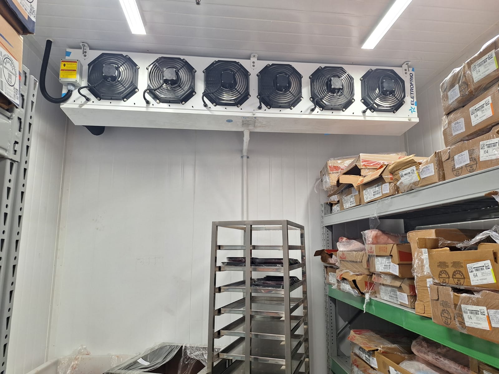 Câmara de estocagem de carnes